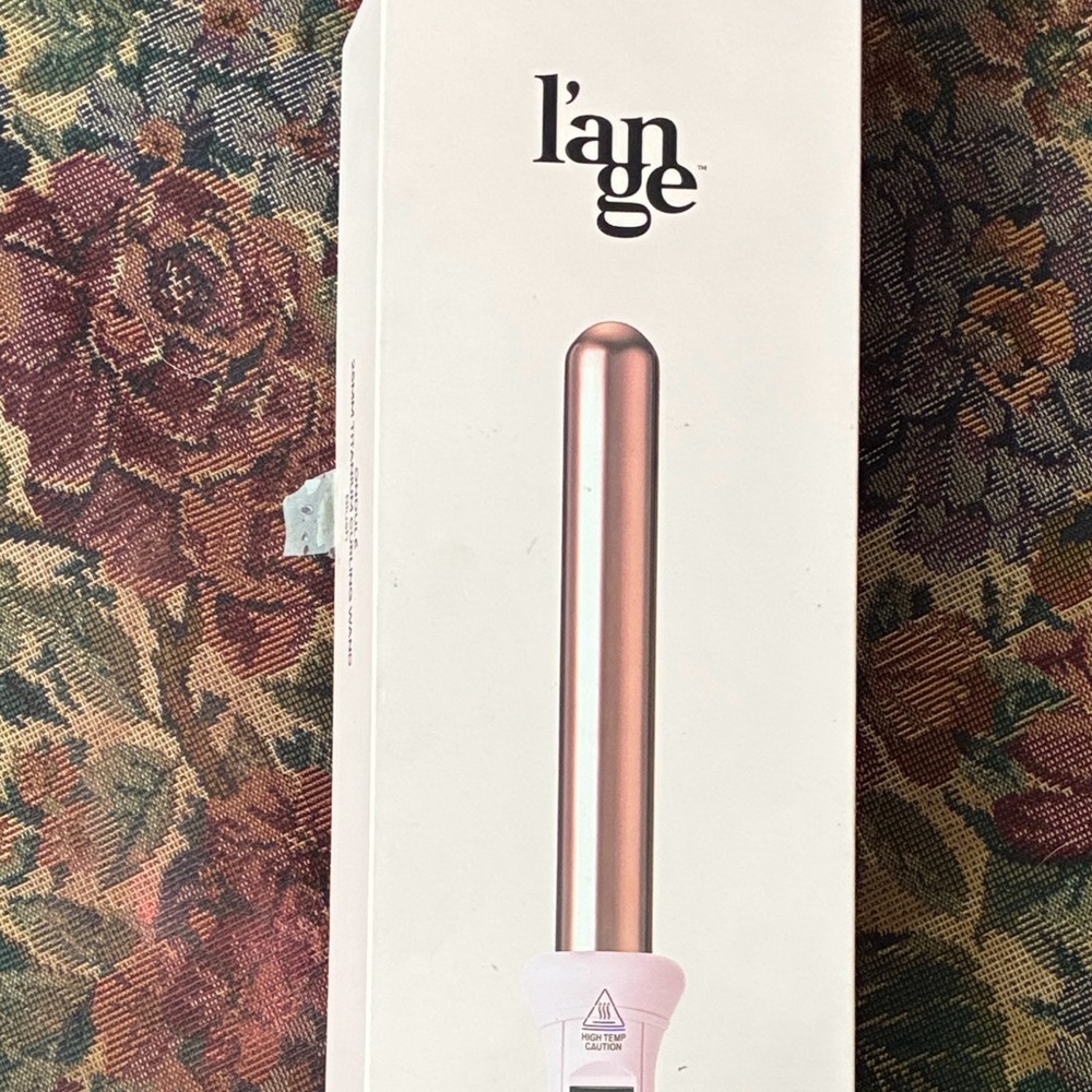 L'ange Hair Ondulé 25mm Titanium Curling Wand in blush